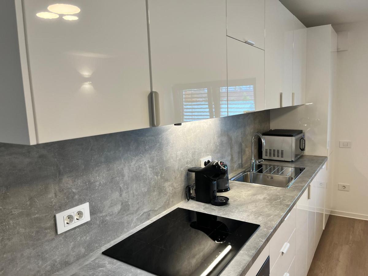 Villa Kovaceva 15, App 1, Free Parking ลูบลิยานา ภายนอก รูปภาพ